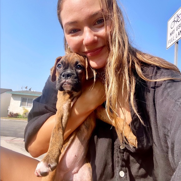 Meet your Posher, Emily - Picture 3 of 5